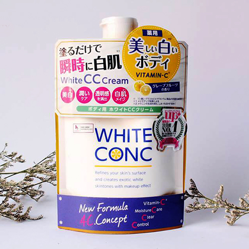 sua duong the white conc body cc cream with vitaminc nhat ban