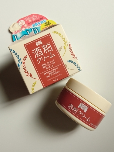 Kem Duong Sake Kasu Wafood Made PDC Cream